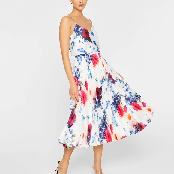 Club Monaco Dresses & Skirts - Pleated Midi Skirt - New With Tags - NEVER WORN - White Base